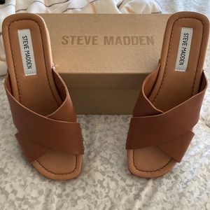 Steve Madden sandal